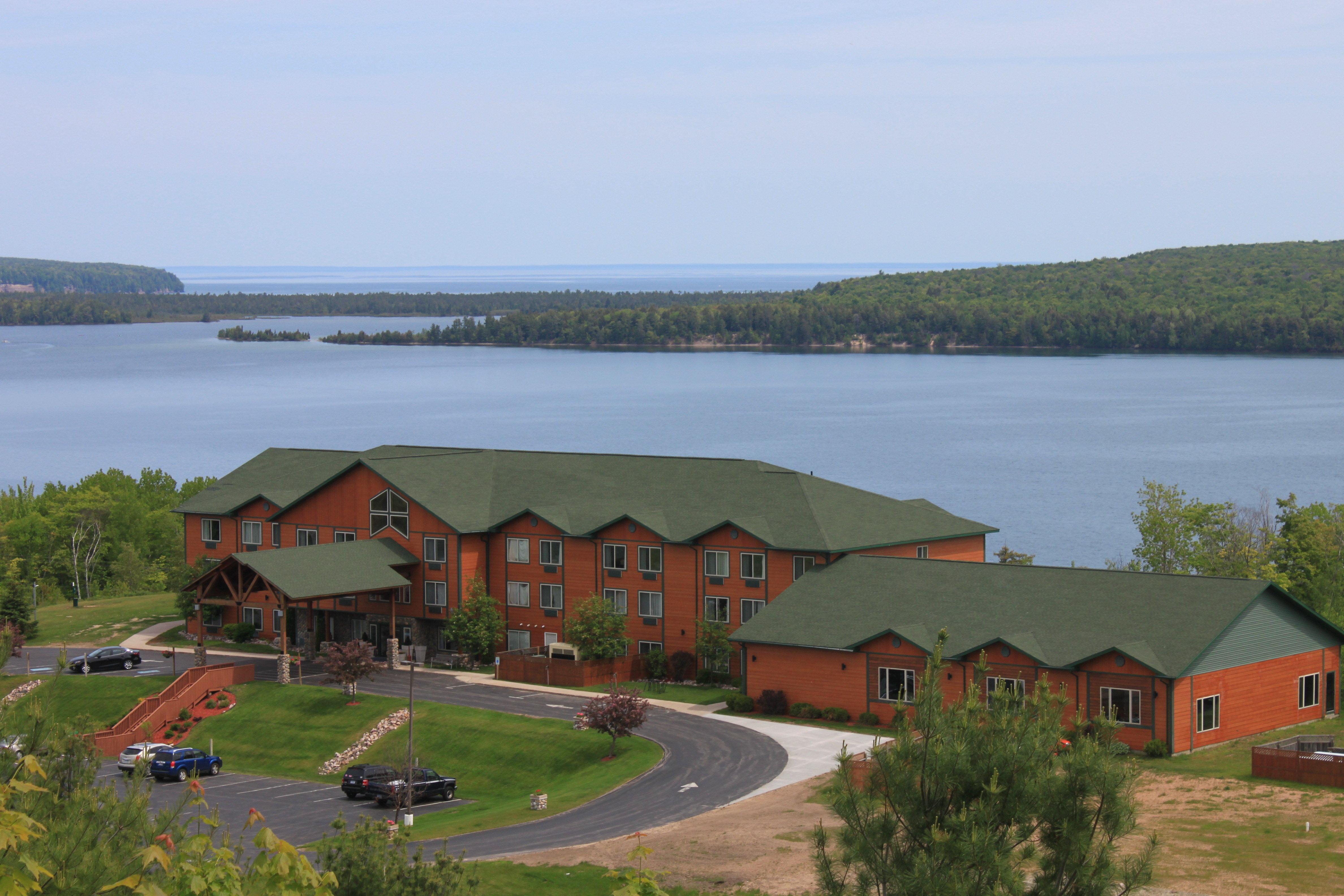 Holiday Inn Express Munising-Lakeview, An Ihg Hotel Kültér fotó