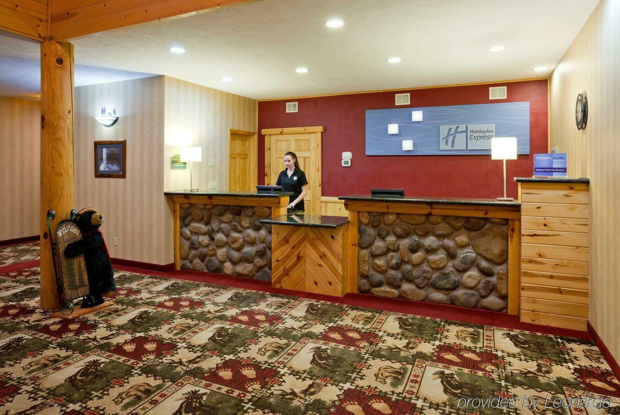 Holiday Inn Express Munising-Lakeview, An Ihg Hotel Beltér fotó